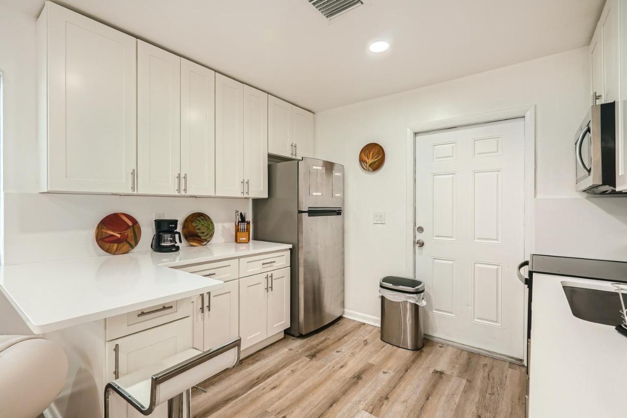 Tropical Retreat ** 2 Bedroom ** Singer Island Appartement West Palm Beach